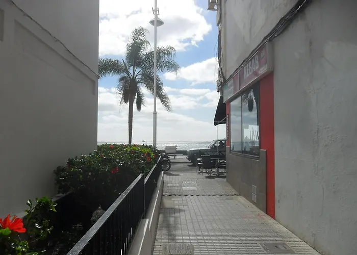 Aguilon * 阿雷西费